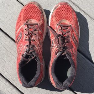 Men’s Saucony Guide 9